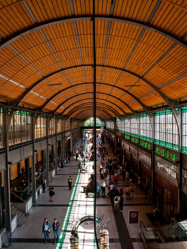 Central Train Station in Wroclaw (6)